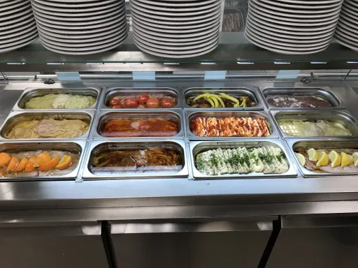 Kifőzde jelentése: mit takar valójában ez a hagyományos magyar vendéglátó forma?